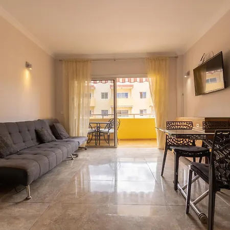 Angeles 洛斯克里斯蒂亚诺斯